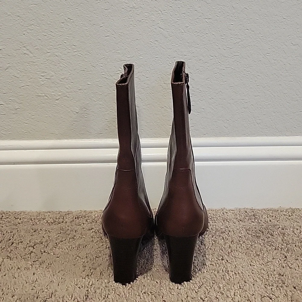 Cole Haan Women's Size 9 Brown Boots - Picture 3 of 7